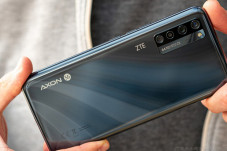 ZTE Siapkan Debut Generasi...
