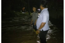 Tanggul Citarum Jebol,...
