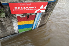Puncak Bogor Mendung,...