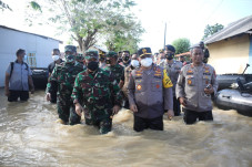 Pangdam dan Kapolda...