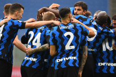 Inter Milan Alami Krisis...