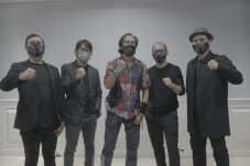 Padi Reborn Garap Ulang...