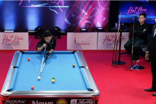 Turnamen Biliar Hot...