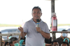 Gubernur dan Ketua TP-PKK...