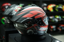 Resmi Diluncurkan, Helm...