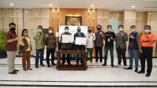 Jadi Mitra Logistik,...