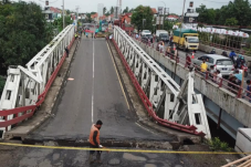 Menteri Basuki Bakal...
