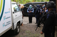 Pemprov Jawa Timur Distribusikan...