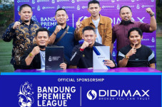 Demi Majukan Sepak Bola...
