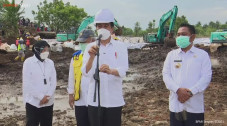 Tinjau Tanggul Citarum...