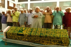 Sholat Jenazah Setelah...
