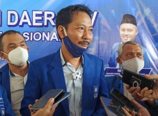 DPRD Jatim Usut Kematian...