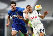 Tottenham Hotspur Lolos...