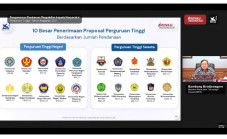 Ubaya Peringkat 3 PTS...