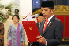 Ingin Selamat dari Pandemi,...