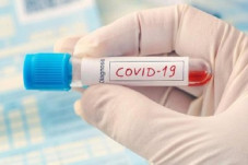 Kasus Covid-19 di Indonesia...