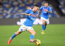 Kehilangan Pemain, Napoli...