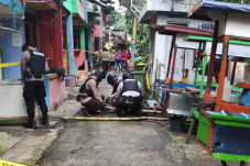 Benda Mirip Mortir di...