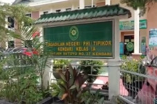 Waduh! Oknum Panitera...