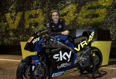 Luca Marini Tak Menyesal...