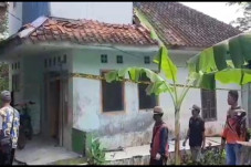 Tanah Bergerak Akibat...