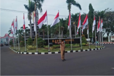 Bupati Gresik Tegaskan...