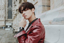 Cha Eun Woo Berperan...