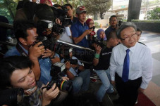 Dituntut 12 Tahun Penjara,...
