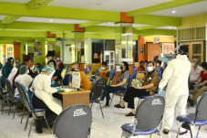 6 Lokasi Dinamis Vaksinasi...