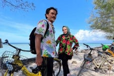 Rina Gunawan Dimakamkan...