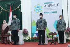 Amran Mahmud Diangkat...