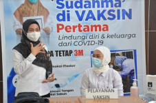 Bupati Lutra Minta Penerima...