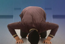 Sholat Jum’at Online...
