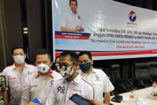 Sekjen DPP Perindo Ahmad...