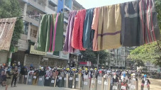 Demonstran Myanmar Gantung...