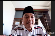 Legislator Golkar Ini...