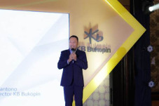 Mengenal Rivan A. Purwantono,...