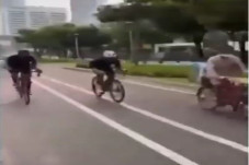 Viral, Penjual Kopi...
