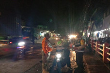 Buang Sampah Sembarangan,...