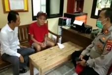 Serang Gempar, Sebuah...