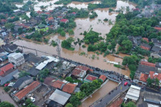 Permukaan Laut Naik...