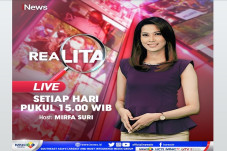 Kejamnya Ibu Tiri Aniaya...
