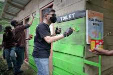 Bedah Toilet di Dieng...