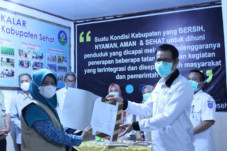 Kabupaten Takalar Raih...