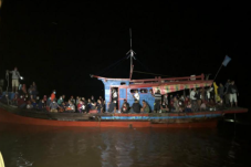 Kapal Patroli TNI AL...