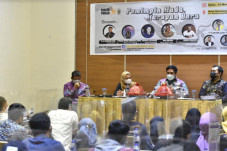 Jadi Pembicara Dialog...