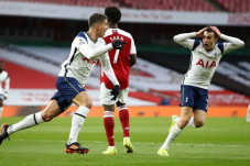 Babak I Arsenal vs Tottenham:...