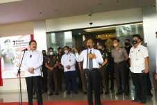 Temui Jaksa Agung, Mahfud...