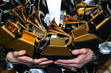 Grammy Awards 2021 Habiskan...