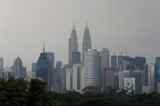Pemerintah Malaysia...